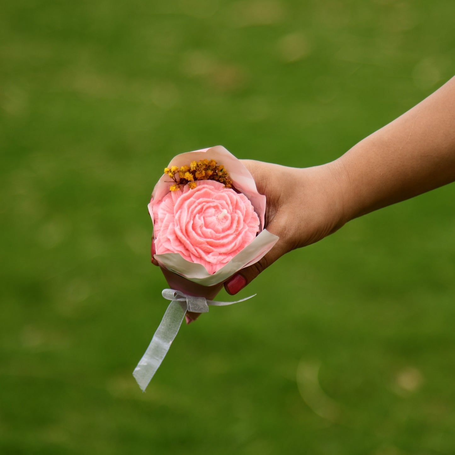 Scented Candle Rose Bouquet | Pink