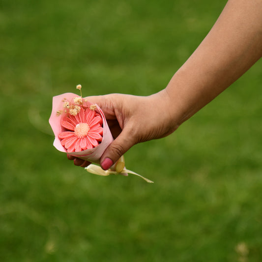 Scanted Candle Daisy Bouquet | Pink