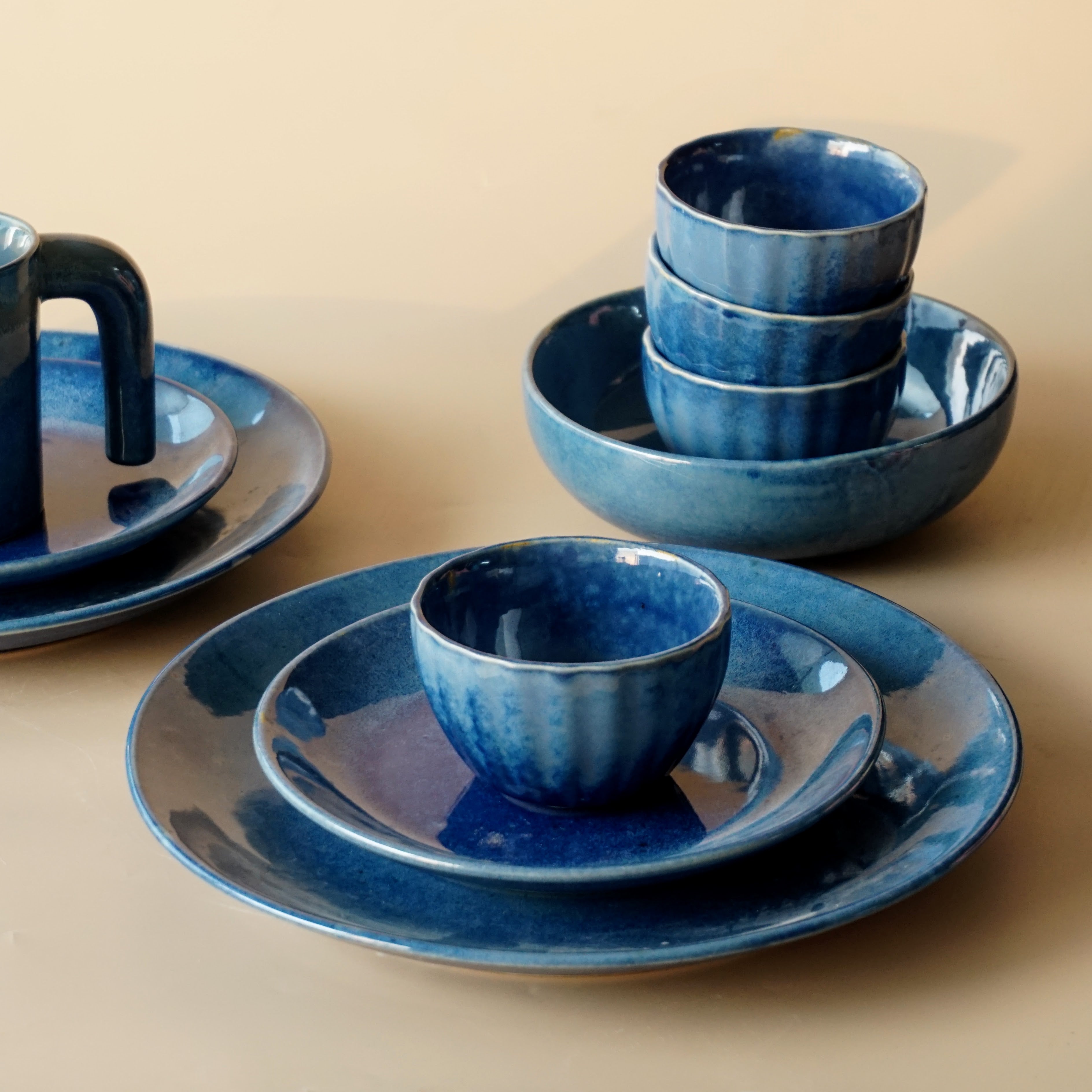 Blue crockery outlet