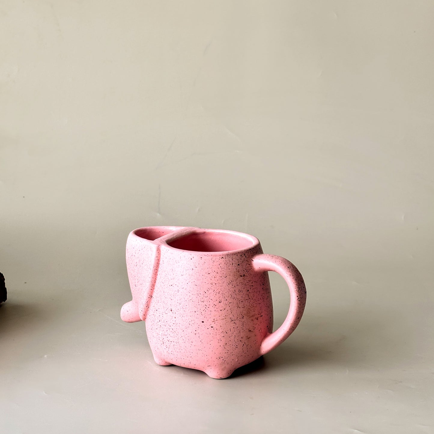 The Ele Buddy Green Tea Mug | Pink